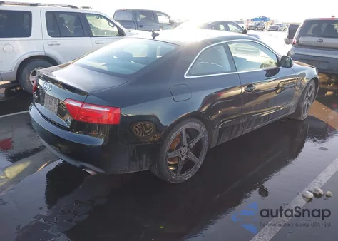 2009 Audi A5 3.2L z USA, uszkodzony, nr VIN WAUDK78T49A030089